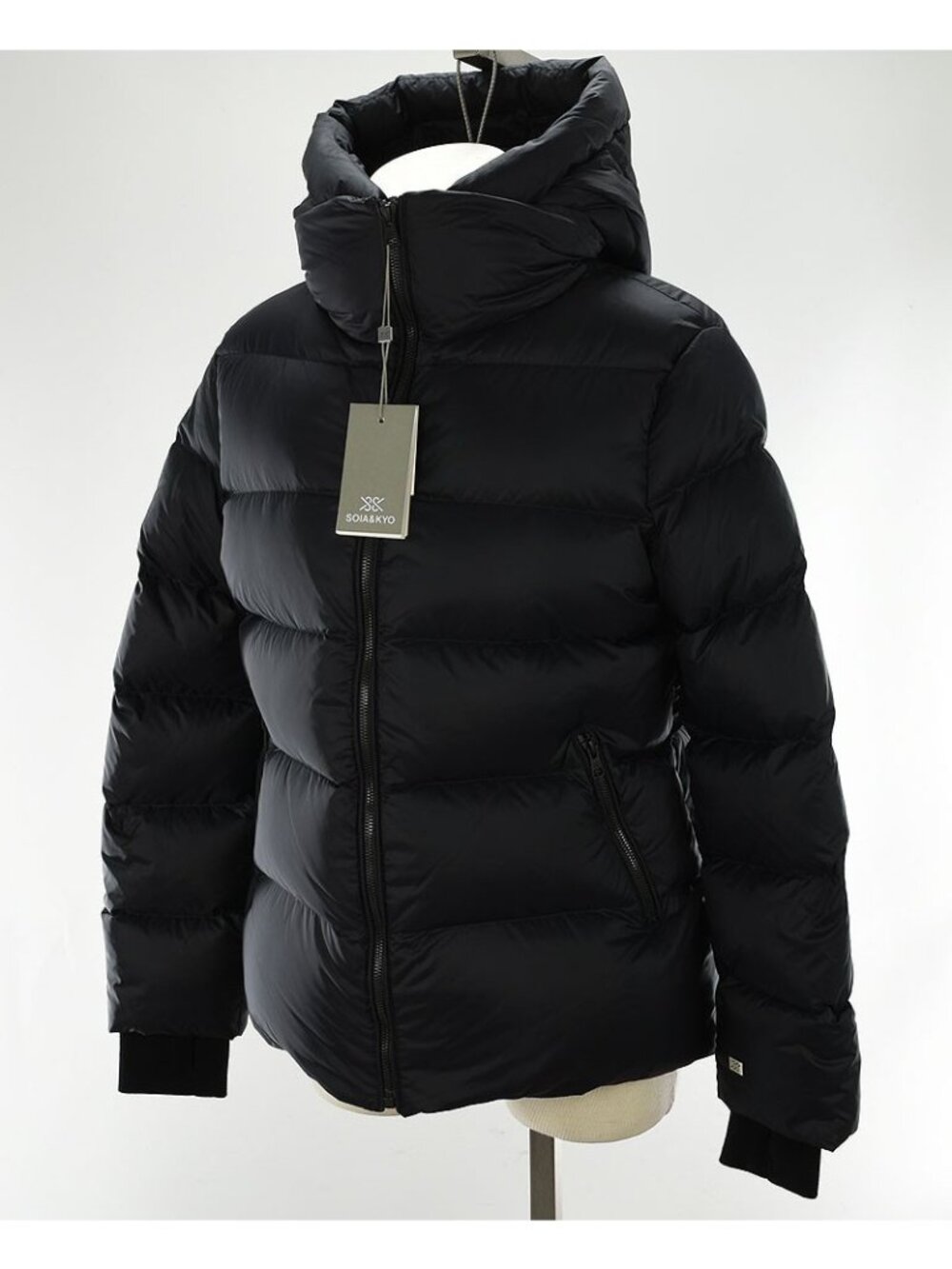 SOIA & KYO Black CASSIA Water Repellent 750 Fill Down Hooded Puffer Coat S NWT